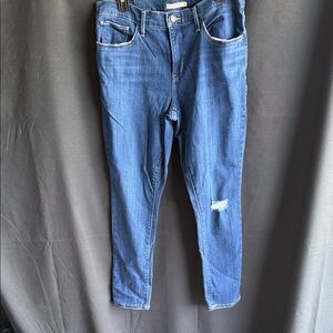 Levi's Women's Indigo Skinny Jeans with Knee Distress